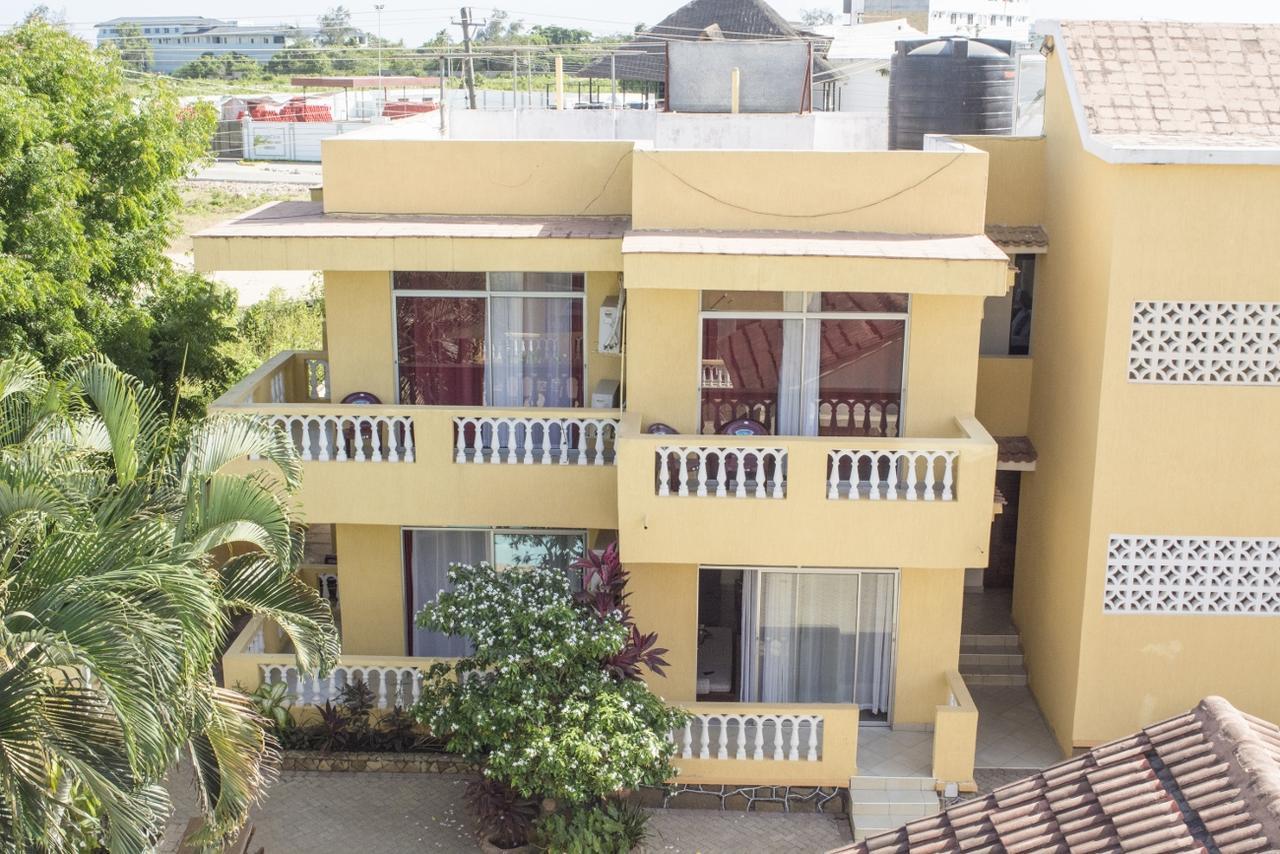 Pawenzi Serviced Apartments 몸바사 외부 사진