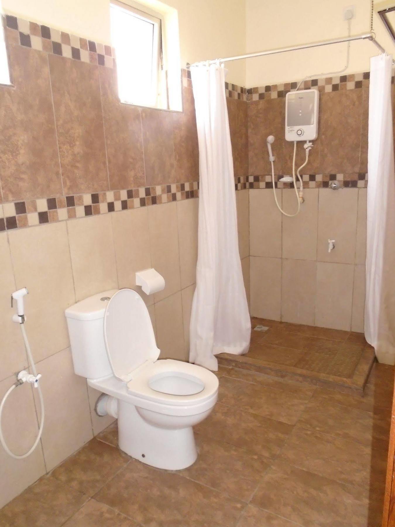 Pawenzi Serviced Apartments 몸바사 외부 사진