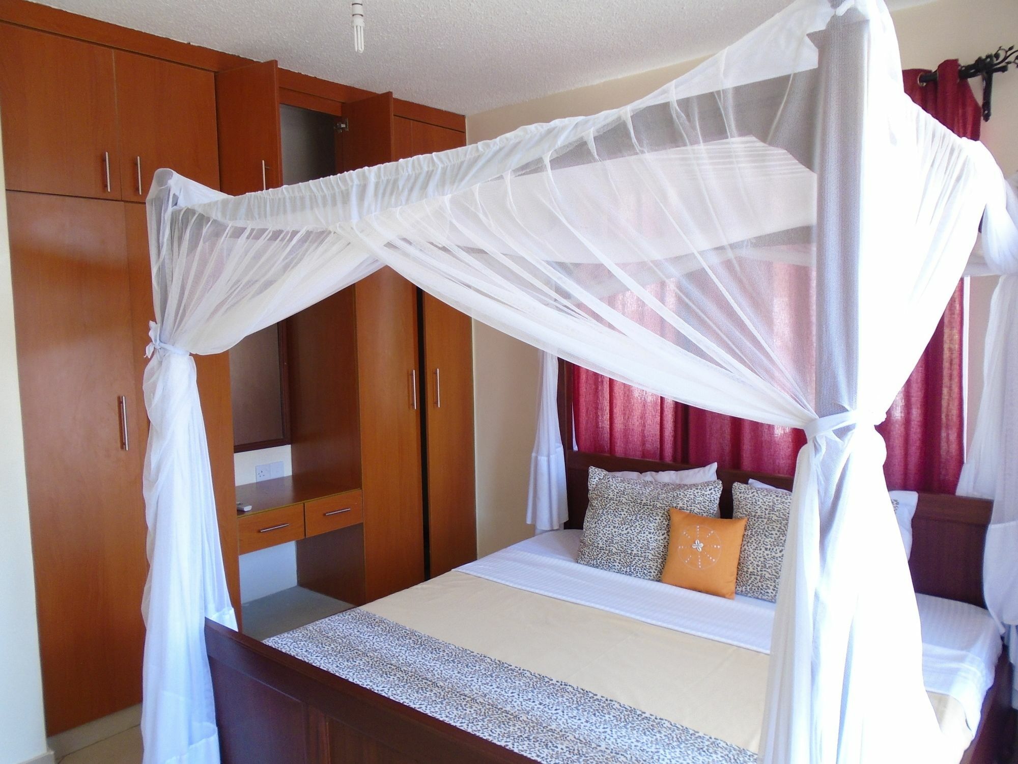 Pawenzi Serviced Apartments 몸바사 외부 사진